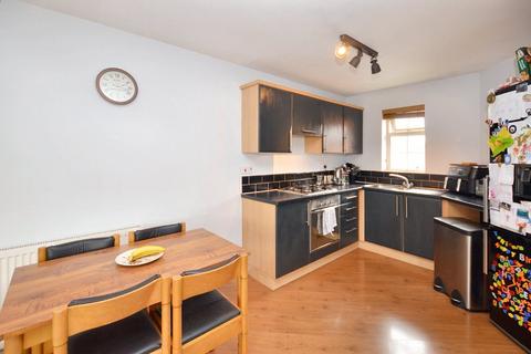 2 bedroom apartment for sale, The Rowick, Wakefield, West Yorkshire