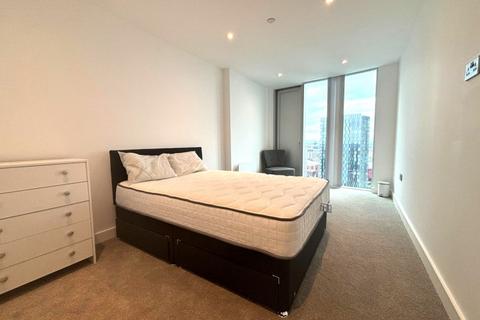 2 bedroom apartment to rent, Silvercroft Street, Manchester M15