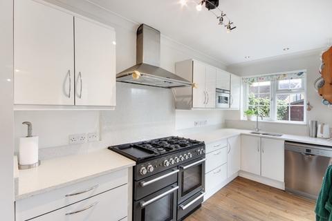 6 Birch Close, Longfield, DA3 7LH