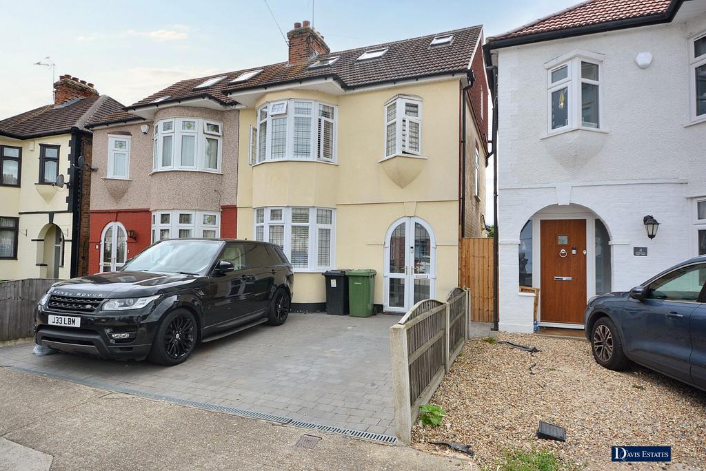 Kingsley Gardens, Ardleigh Green... 4 bed semidetached house for sale