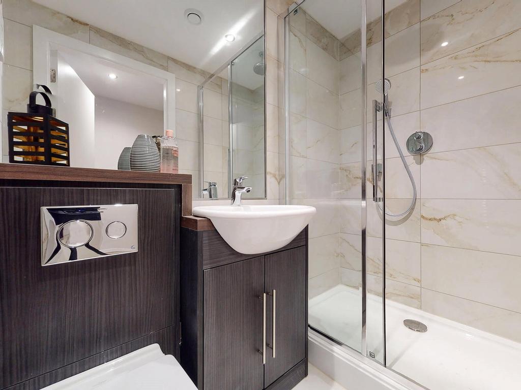 Apartment in Leeds, West Yorkshire - View 4