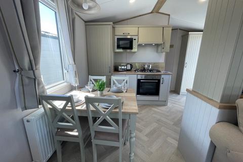 2 bedroom static caravan for sale, Par Sands Coastal Holiday Park