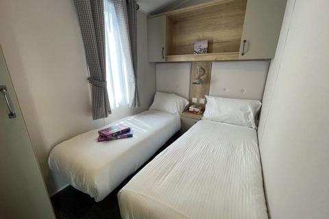 2 bedroom static caravan for sale, Par Sands Coastal Holiday Park