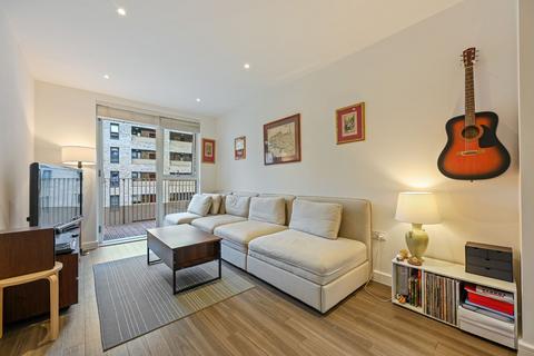 1 bedroom flat for sale, Munster Court, Acton Gardens