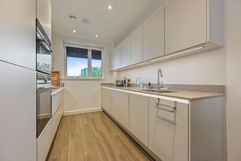 1 bedroom flat for sale, Munster Court, Acton Gardens