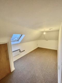 2 bedroom flat to rent, Somerset Terrace, Bristol BS3