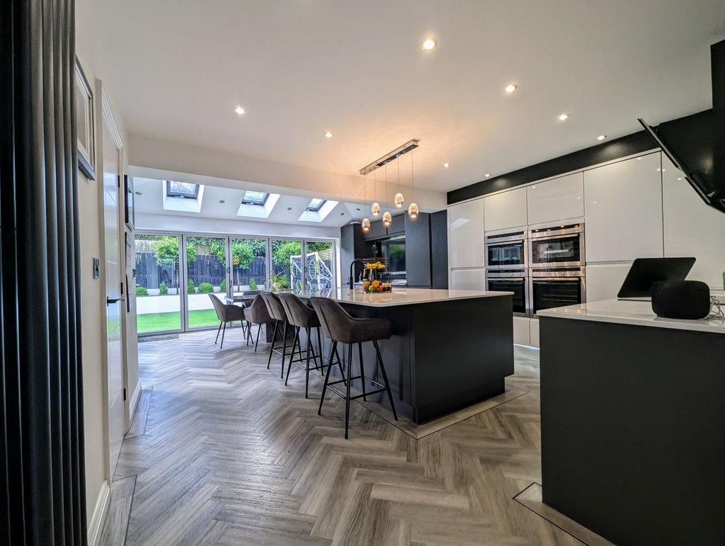 Kitchen / Diner