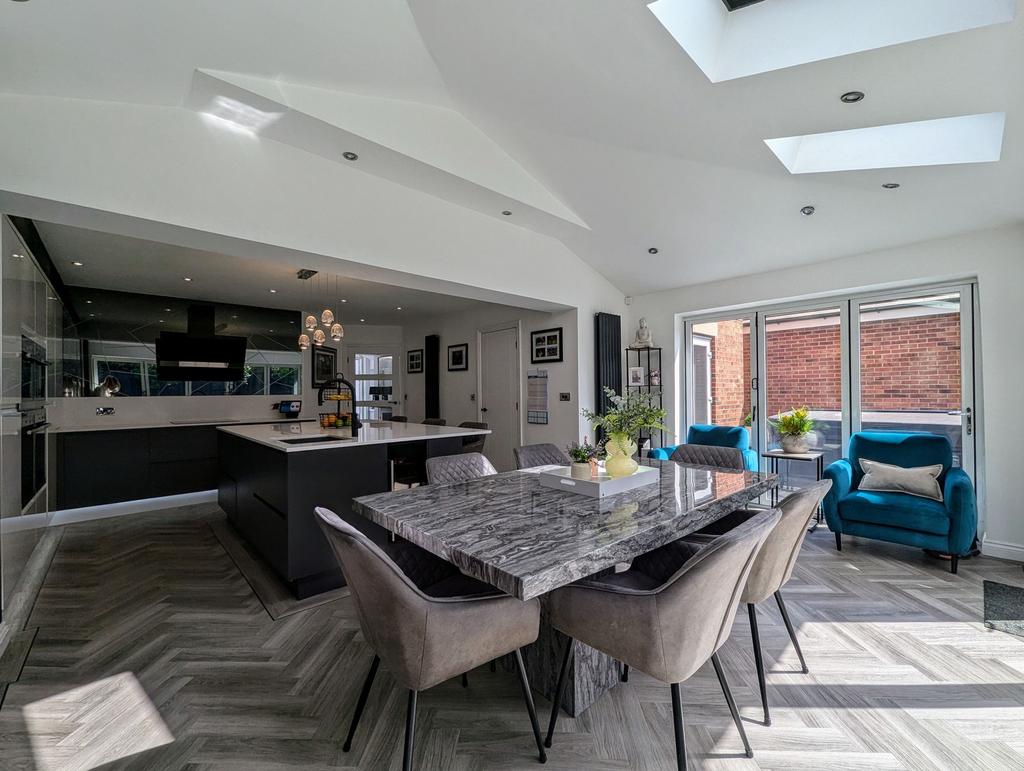 Kitchen / Diner