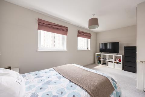59/14 Craigour Drive, Edinburgh, EH17 7NG