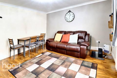 3 bedroom maisonette for sale, Broadmark Road, Slough