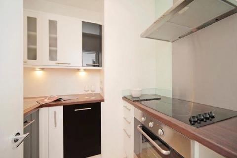 2 bedroom apartment to rent, Pater Street London W8