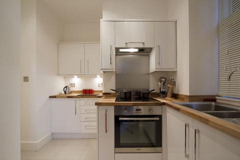 2 bedroom apartment to rent, South Edwardes Square Kensington W8