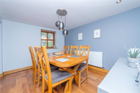 Beggars Bush Lodge Stourbridge Road, Wombourne, Wolverhampton, WV5 0JN