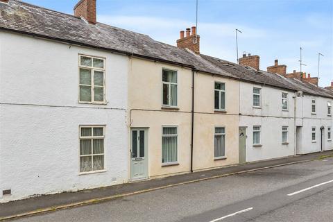 3 bedroom terraced house for sale, Old Road, Northampton NN6