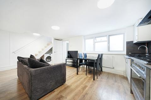 2 bedroom flat to rent, Green Lanes, Newington Green, London