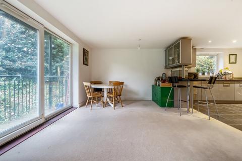 2 bedroom flat for sale, Seacole Gardens, Shirley, Southampton, Hampshire, SO16