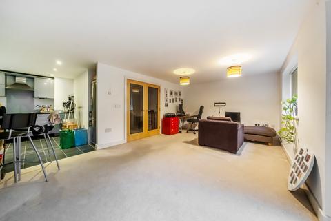 2 bedroom flat for sale, Seacole Gardens, Shirley, Southampton, Hampshire, SO16