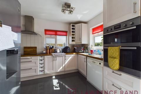 660 Field End Road, Ruislip, HA4 0QR