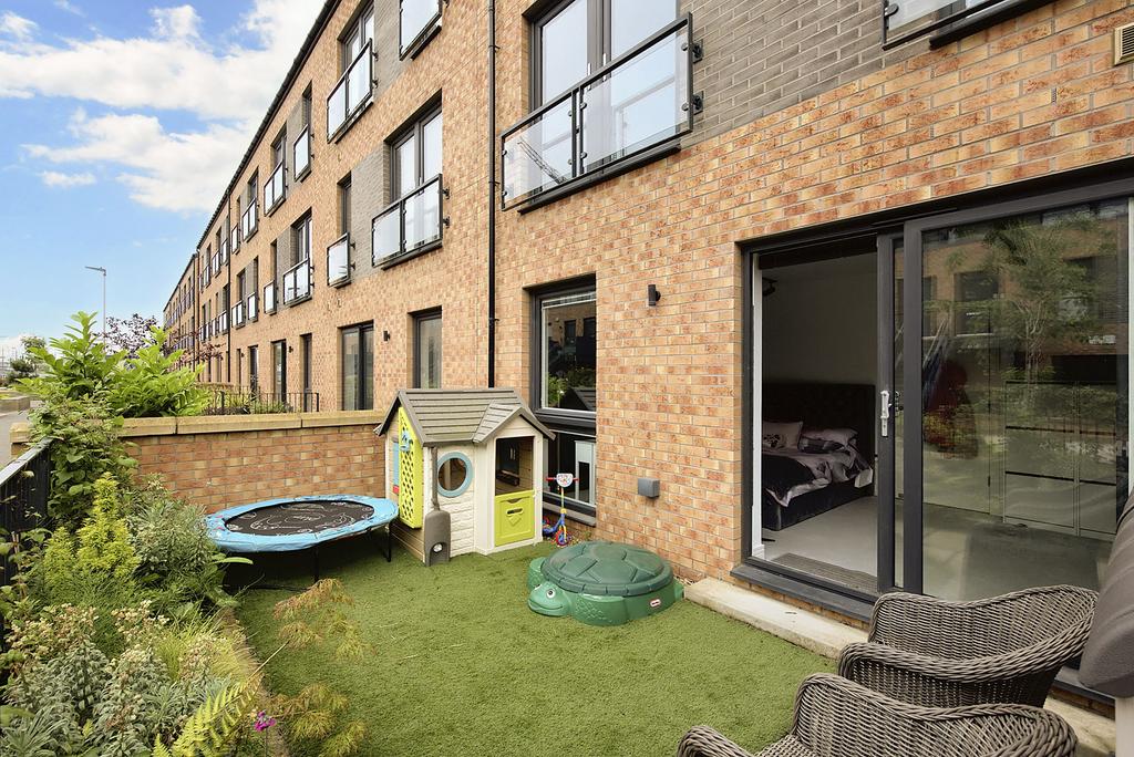 Property Image 12
