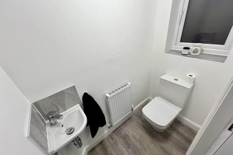 12 Caton Moor Close, Thornton-cleveleys, FY5 3UQ