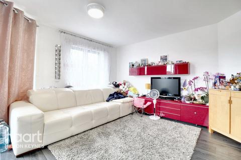 3 bedroom apartment for sale, Oakworth Avenue, Broughton