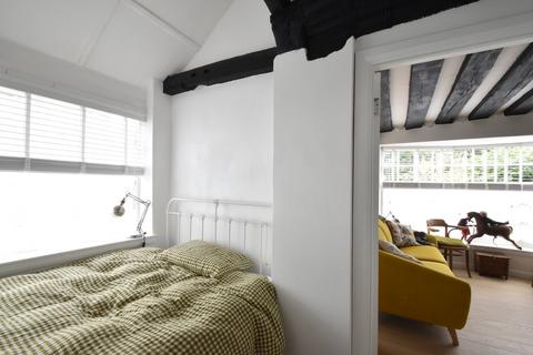 1 bedroom maisonette for sale, North Street, Headcorn, Ashford, TN27