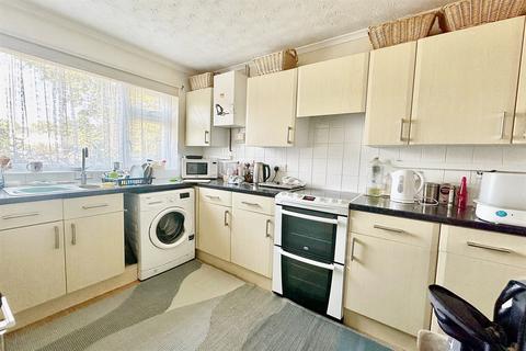 3 bedroom end of terrace house for sale, Canford Heath