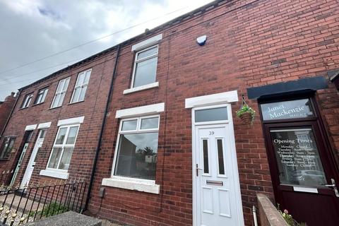 2 bedroom terraced house to rent, St. James Road, Wigan, WN5