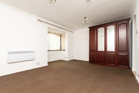 Studio for sale, Haig Gardens, Gravesend, Kent