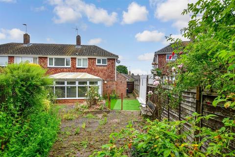46 Waterside, Willesborough, Ashford, TN24 0AX