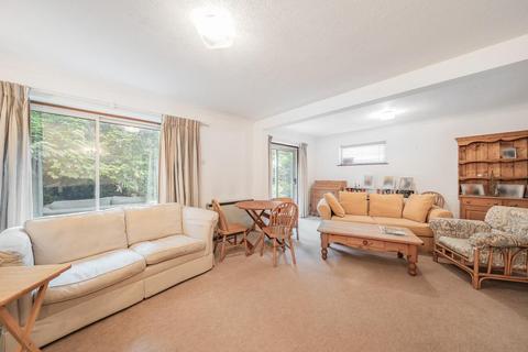 4 bedroom detached house for sale, Cairn Close, Camberley