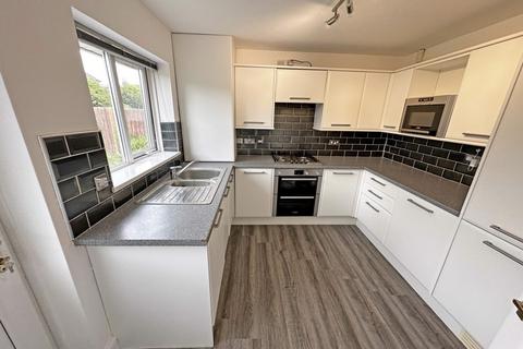 3 bedroom detached house to rent, Abbots Way, North Shields, North Tyneside