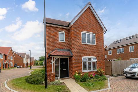 3 bedroom detached house for sale, Windmill Close, Ash, CT3