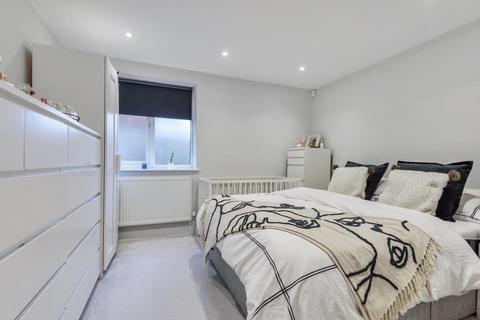 1 bedroom flat for sale, Windsor,  Berkshire,  SL4