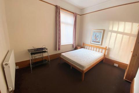 1 bedroom house to rent, Bingley Road, Shipley, West Yorkshire, UK, BD18