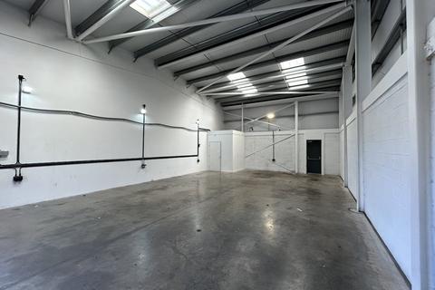 Industrial unit to rent, 6 Wylam Road, Mill Lane Trade Park, Liverpool, L13 4BF