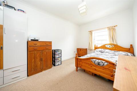 2 bedroom flat for sale, Marigold Way, Maidstone, Barming, ME16