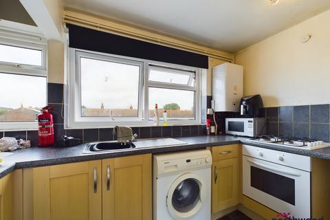 1 bedroom flat to rent, Biddenden Close, Langney Rise, Eastbourne, BN23