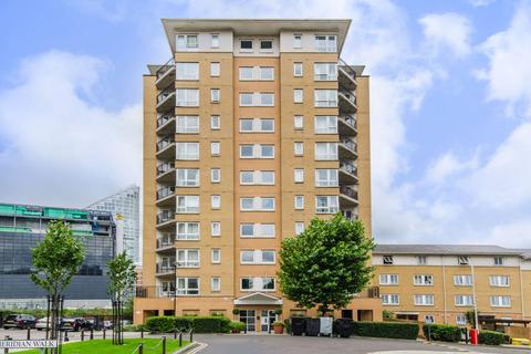 2 bedroom flat for sale, Wingfield Court, Docklands, London, E14
