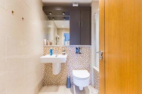 undefined, Wingfield Court, E14, Docklands, London, E14