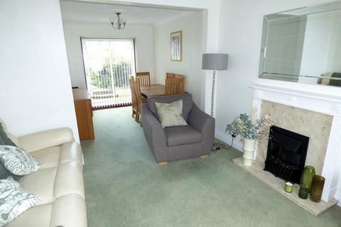 3 bedroom terraced house for sale, Limerick Gardens, Upminster RM14