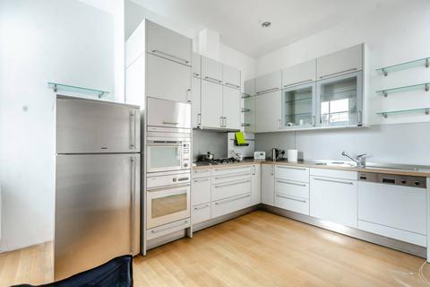 2 bedroom flat to rent, South Audley Street, Mayfair, London, W1K