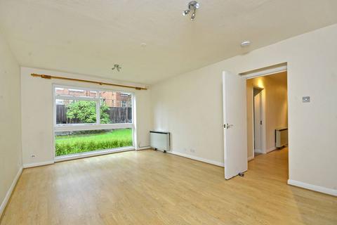 2 bedroom flat to rent, Messenger Court, Putney, London, SW15