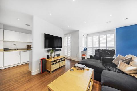 2 bedroom flat for sale, Queensland Road, Islington