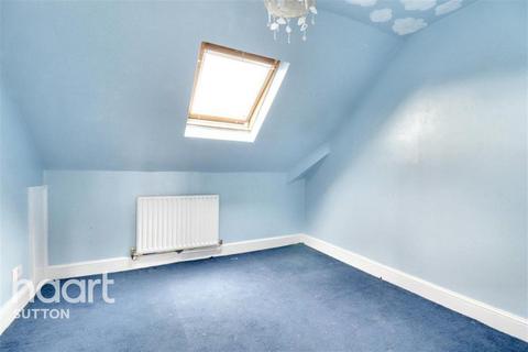 2 bedroom flat to rent, Woodside Road