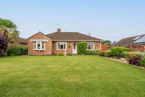 3 bedroom detached bungalow for sale, Yaxham Road, Dereham