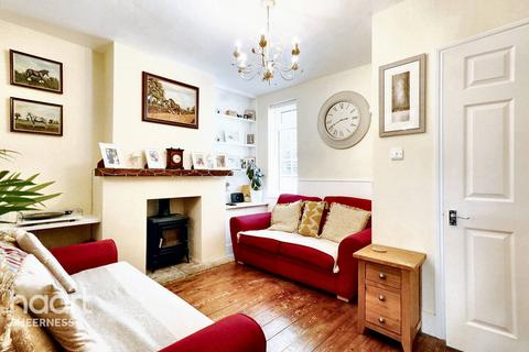 3 bedroom cottage for sale, Plough Road, Eastchurch