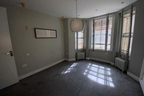 3 bedroom flat for sale, Flat 1, 50 Tetherdown, London, N10 1NG