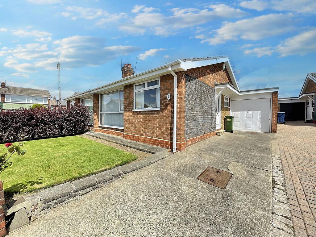 Glamis Court, Ridgeway, South... 2 bed bungalow for sale £190,000