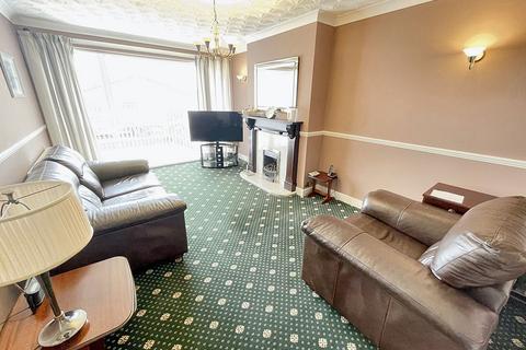 2 bedroom bungalow for sale, Glamis Court, Ridgeway, South Shields, Tyne and Wear, NE34 8AN